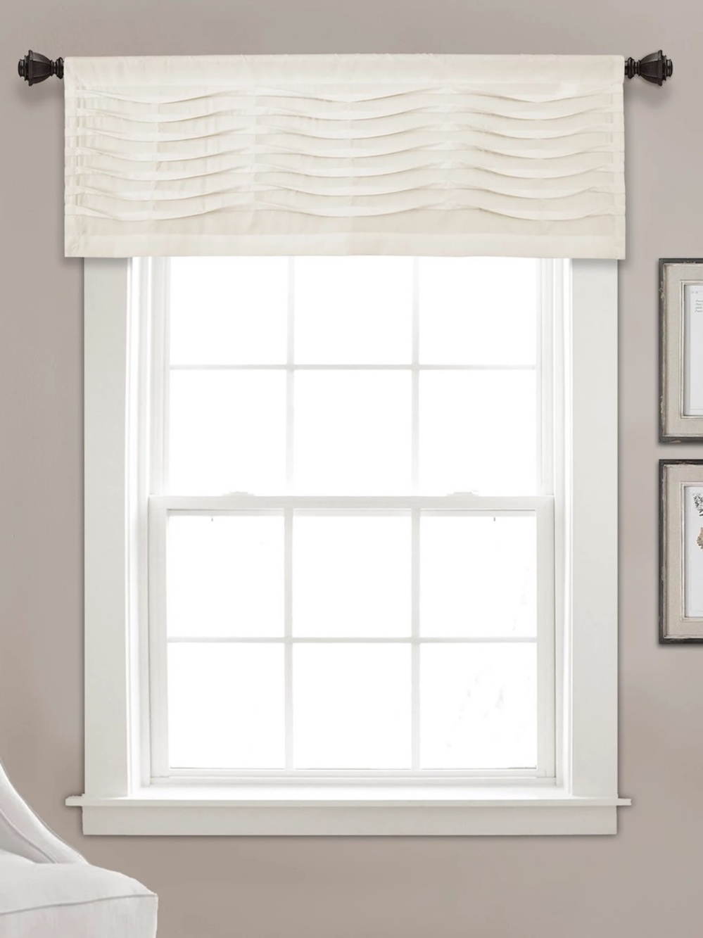 New Lush Decor Cream Wave Texture Valance 52 In x 18 In $60